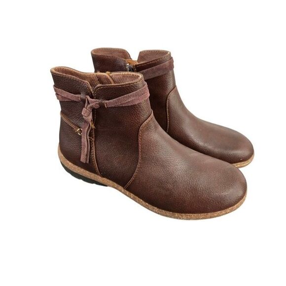 boc NWT Booties Women 8M Brown BC0031123 - Picture 1 of 8